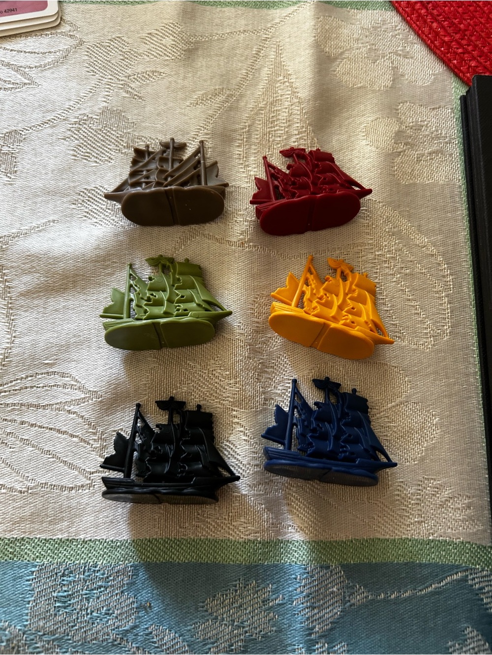 Disney The Game of Life Pirates of the Caribbean Board Game - Picture 4 of 7